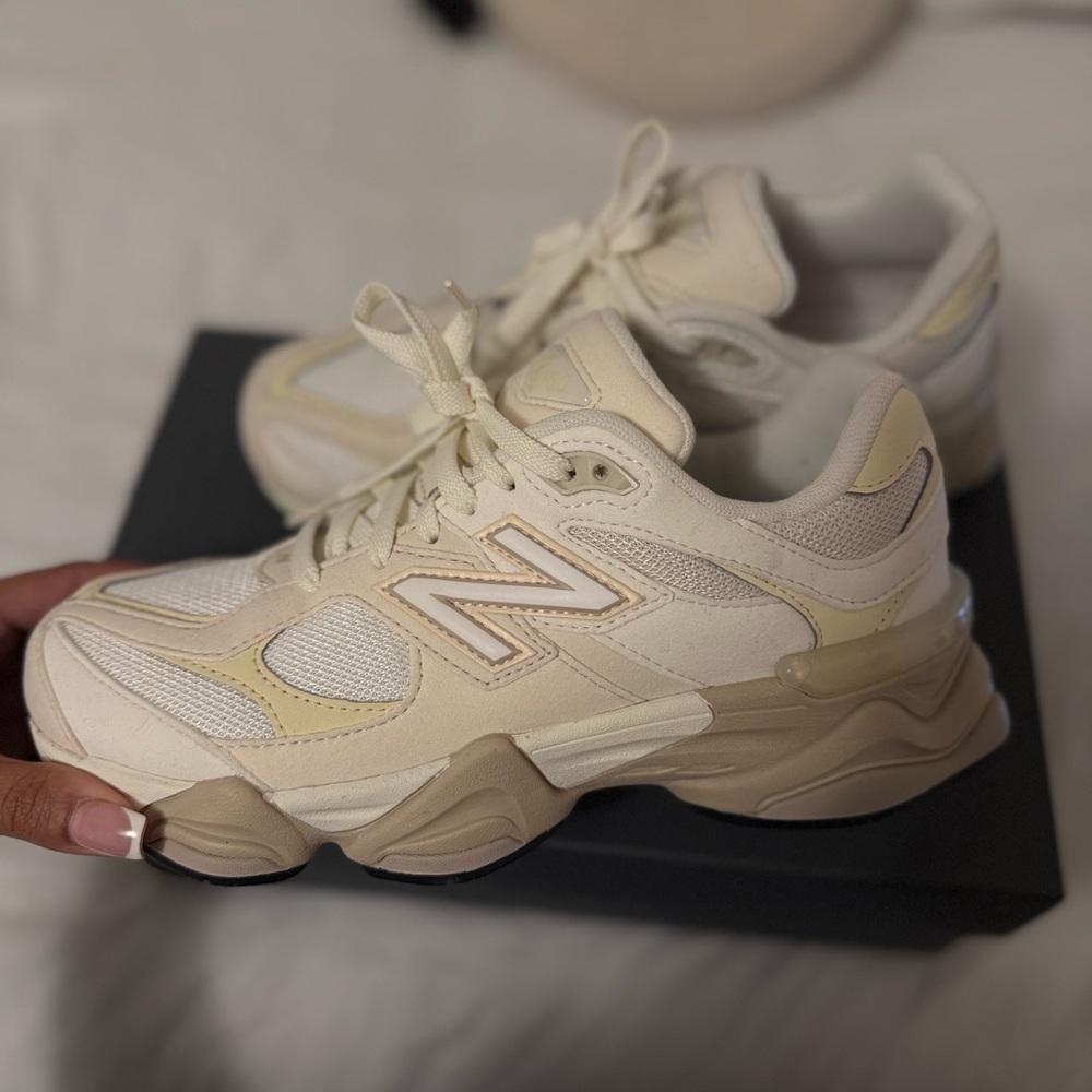 New balance 9060